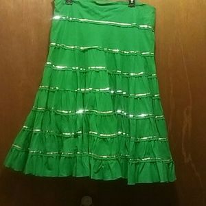 Green ruffled and sequined skirt